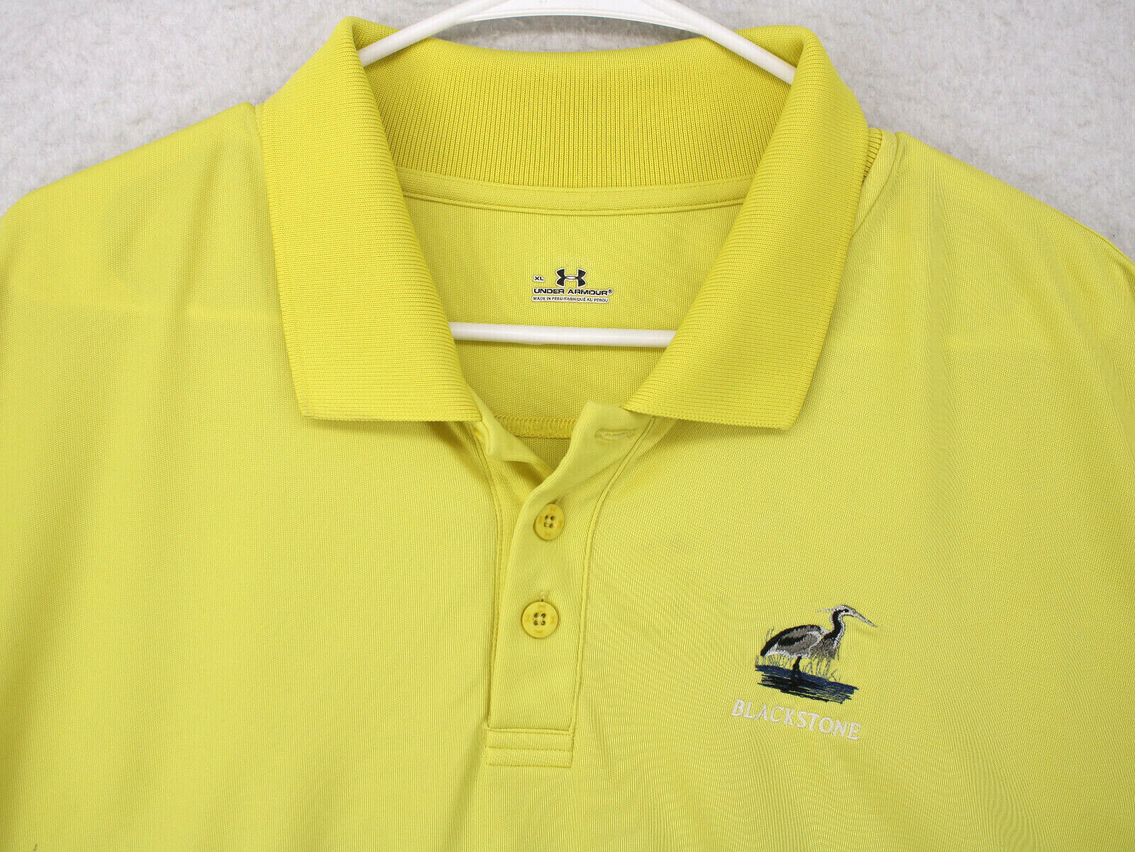 UNDER ARMOUR BLACKSTONE NGC Yellow Short Sleeve Golf Polo Shirt Men\'s XL