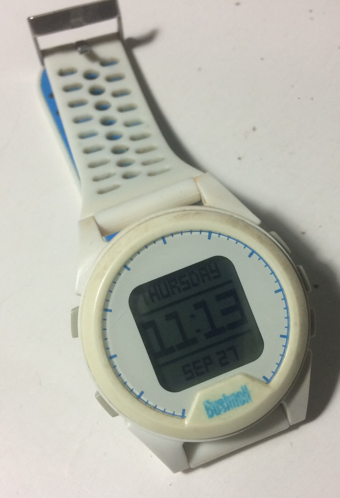 Bushnell Neo Ion White Golf GPS Watch No Charger Work Great Free Return Shipping