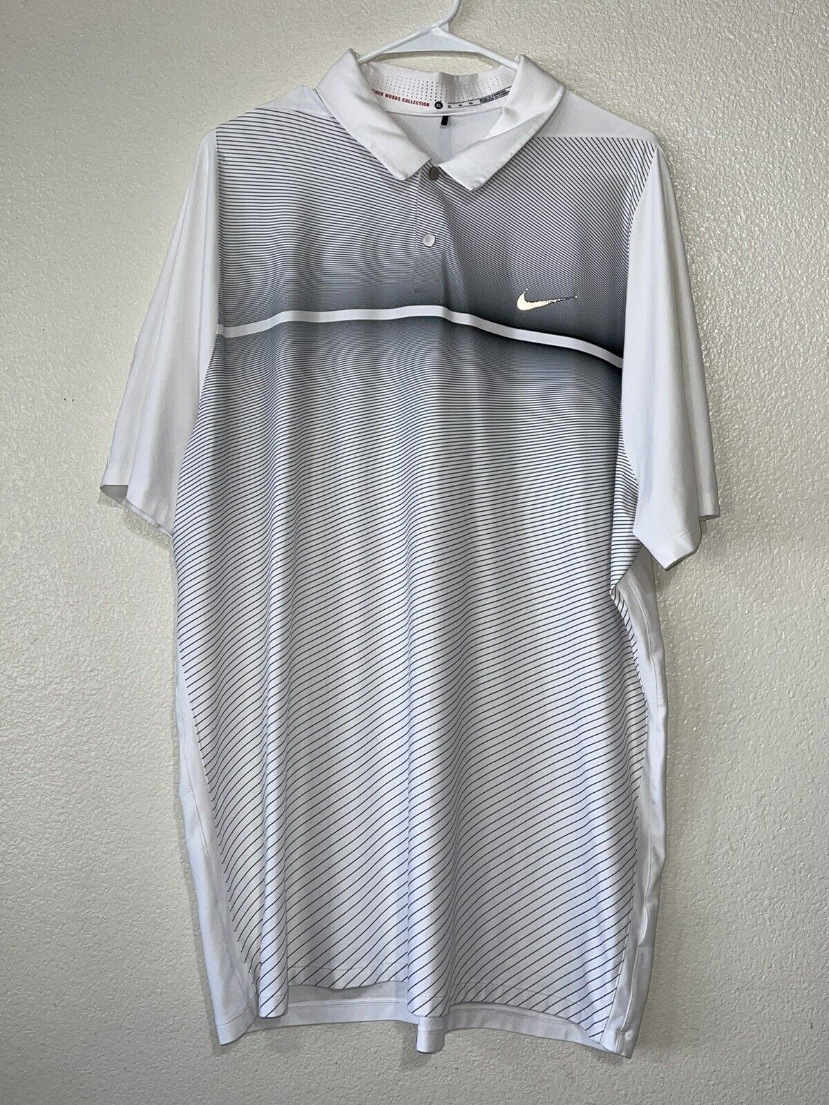 Nike Tiger Woods Collection Dri-Fit Golf Polo Shirt  Extra Large