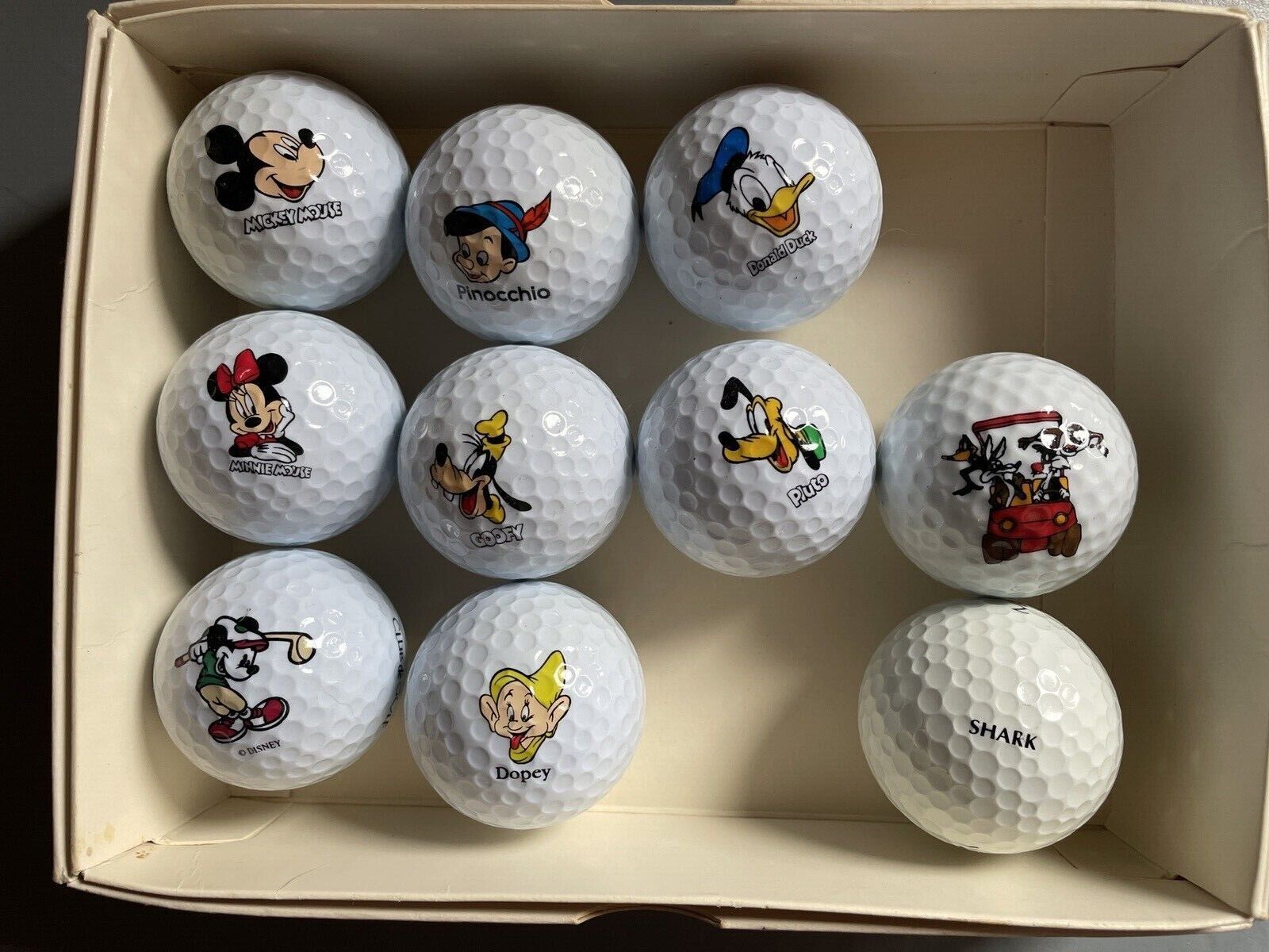 Disney Logo Golf Balls - 2 Mickey Mouse, Minnie, Donald Duck, Goofy 13 Balls   