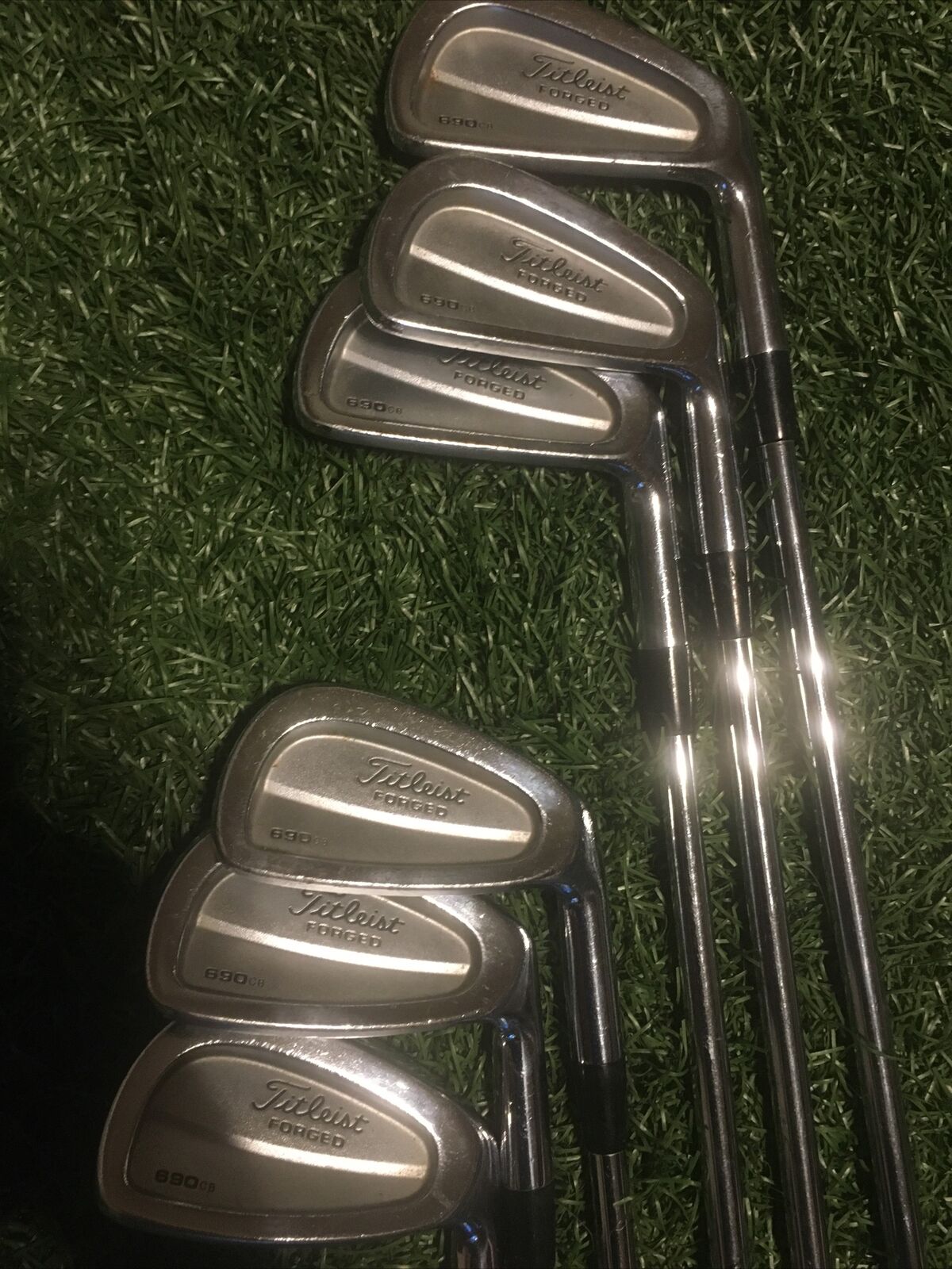 6)Titleist 690 CB Irons(missing 7 Iron)Pw-4 Iron S300 Steel Shafts.6 Clubs Here