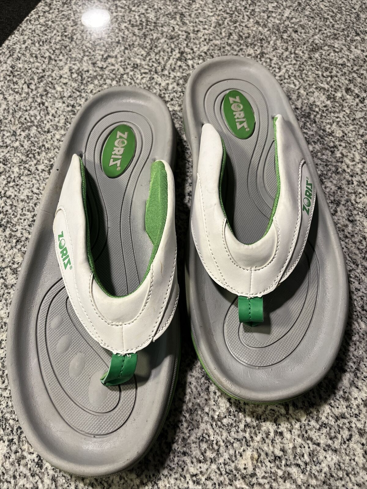 Zoriz Golf Flip Flop Sandals Mens Size 10 Gray Green Cleated