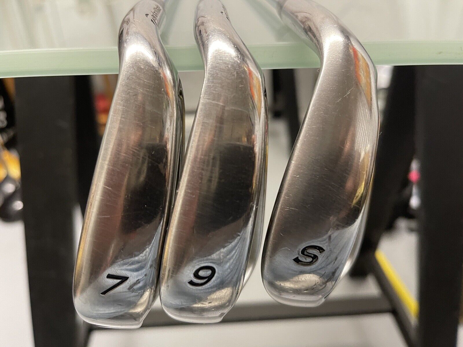 TaylorMade R7 Inverted Cone   7•9•SW Irons    Steel Shafts  R-Flex  RH
