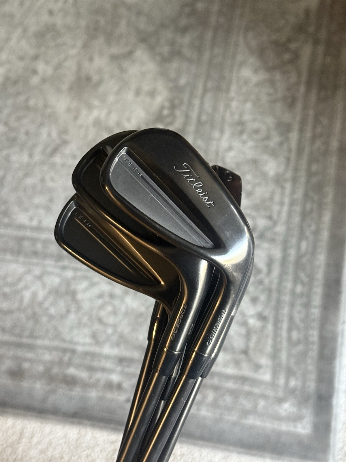 Titleist T150 '25 BLACK VAPOR Iron Set 6-PW, 48* R AMT Red Steel Shaft