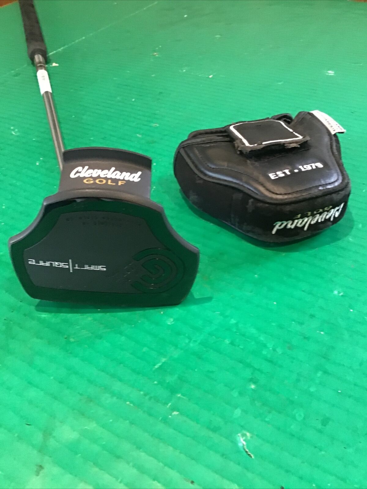 Cleveland Smart Square Almost Belly Putter 39\
