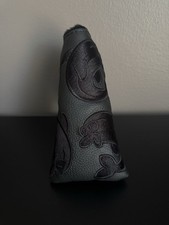 Swag Golf - Blackout Flipper Blade Headcover picture