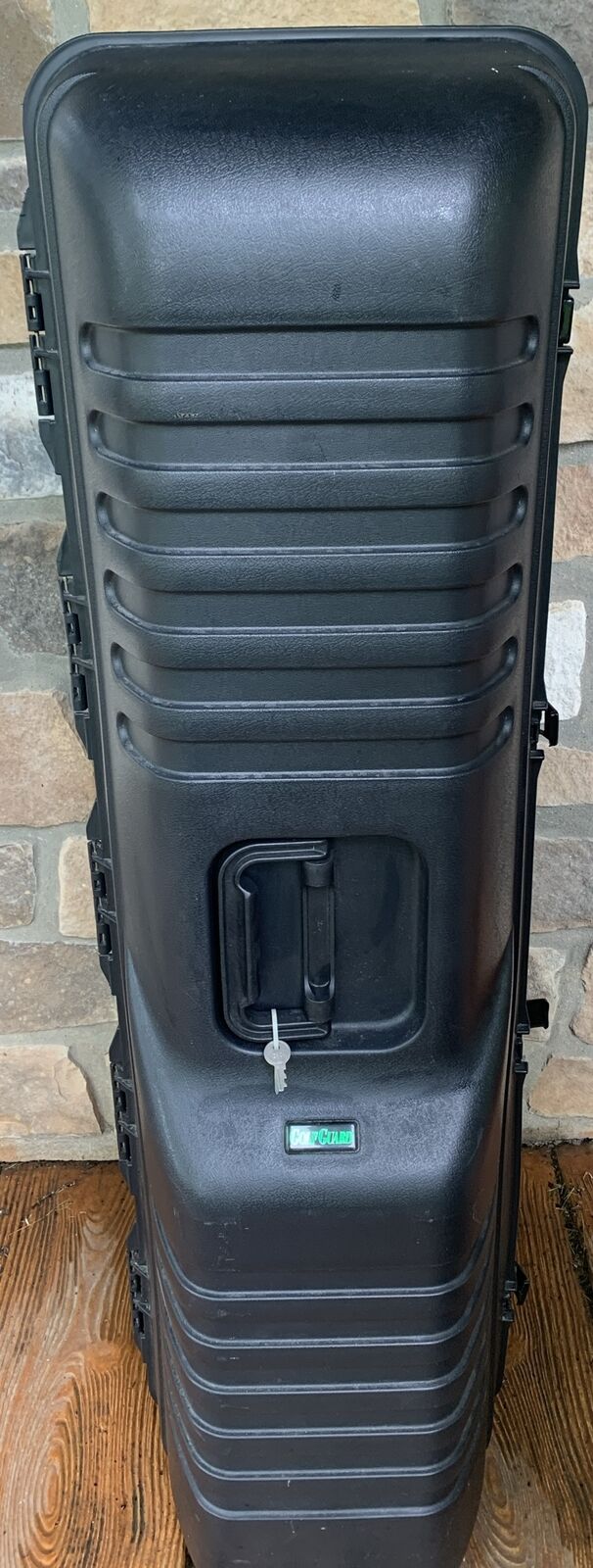 Golf Guard Hard Shell Plastic Golf Travel Rolling Carry Case Handles Black Key