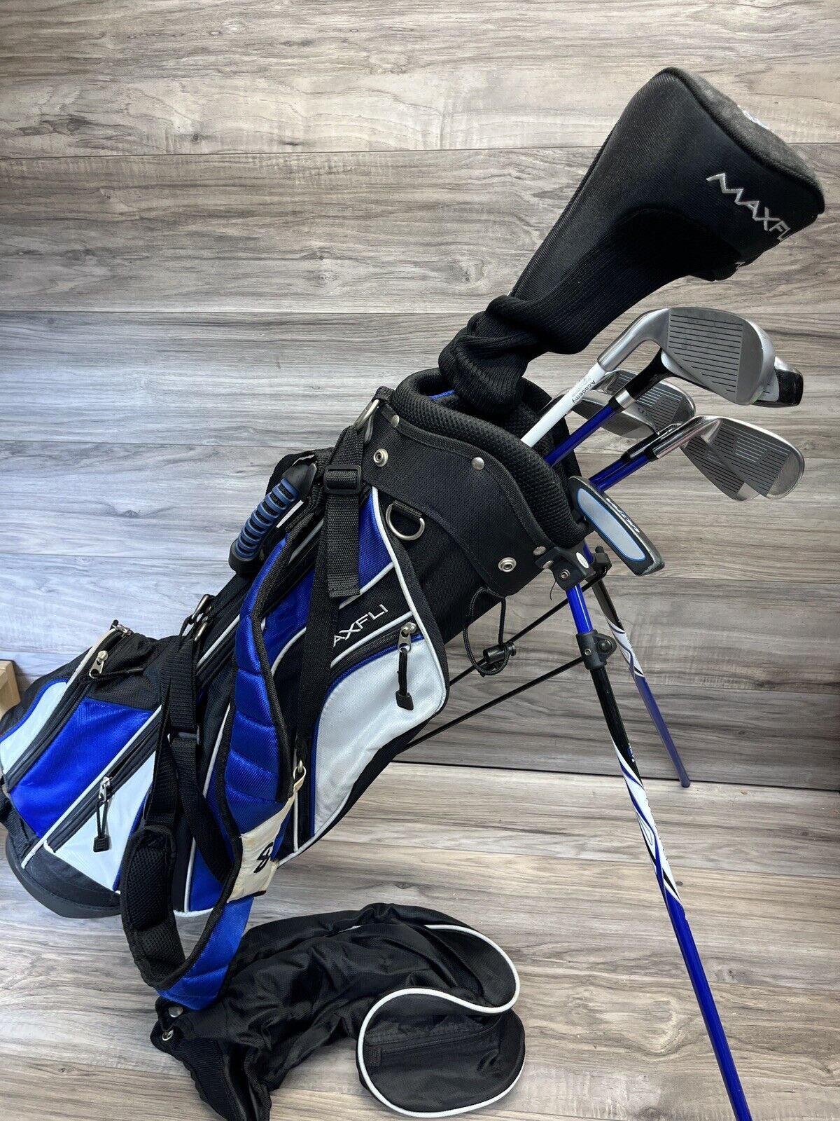 Maxfli Rev3 RH Junior Golf Club Set 9 Pc Bag Wilson Profile Long Iron And Putter