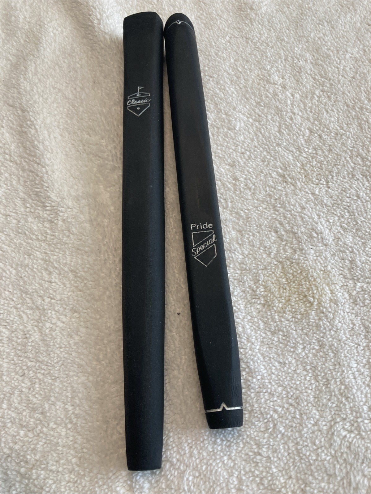 Two Golf Pride “Classic & Special” NOS Putter Grips Two Golf Pride “Classic & Special” NOS Putter Grips