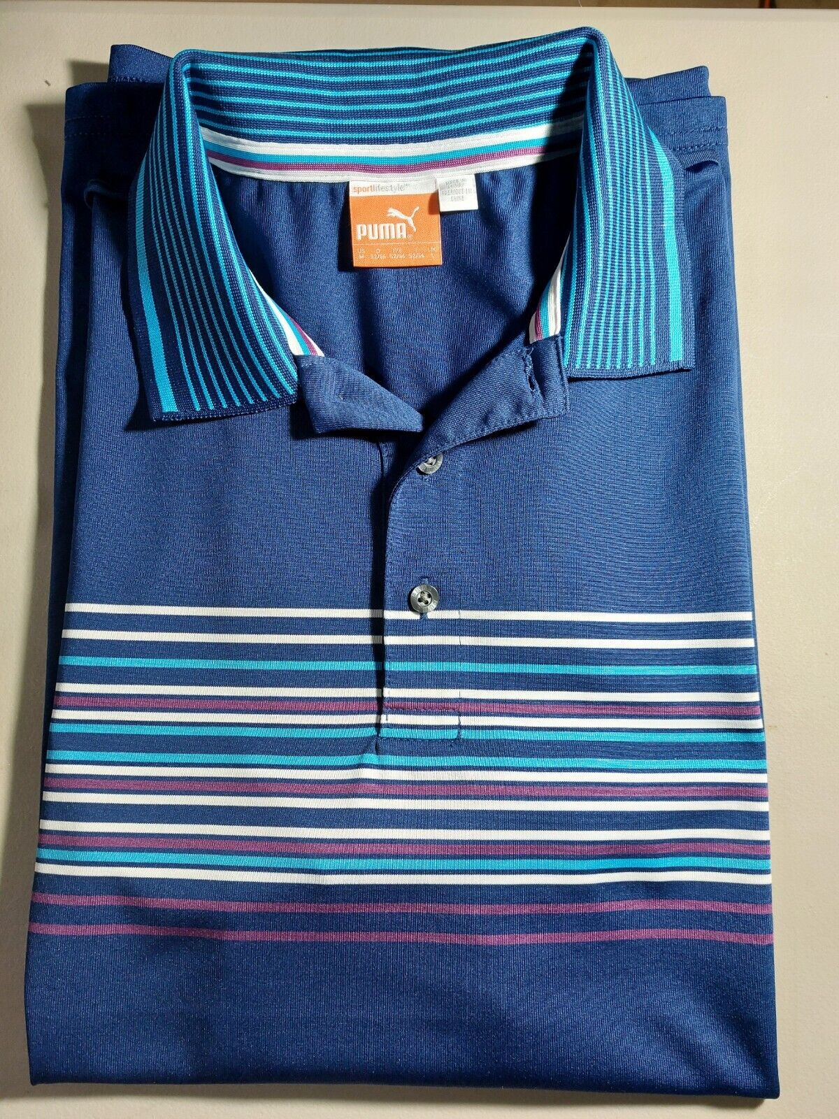 PUMA button down golf shirt- size-M - dry cell