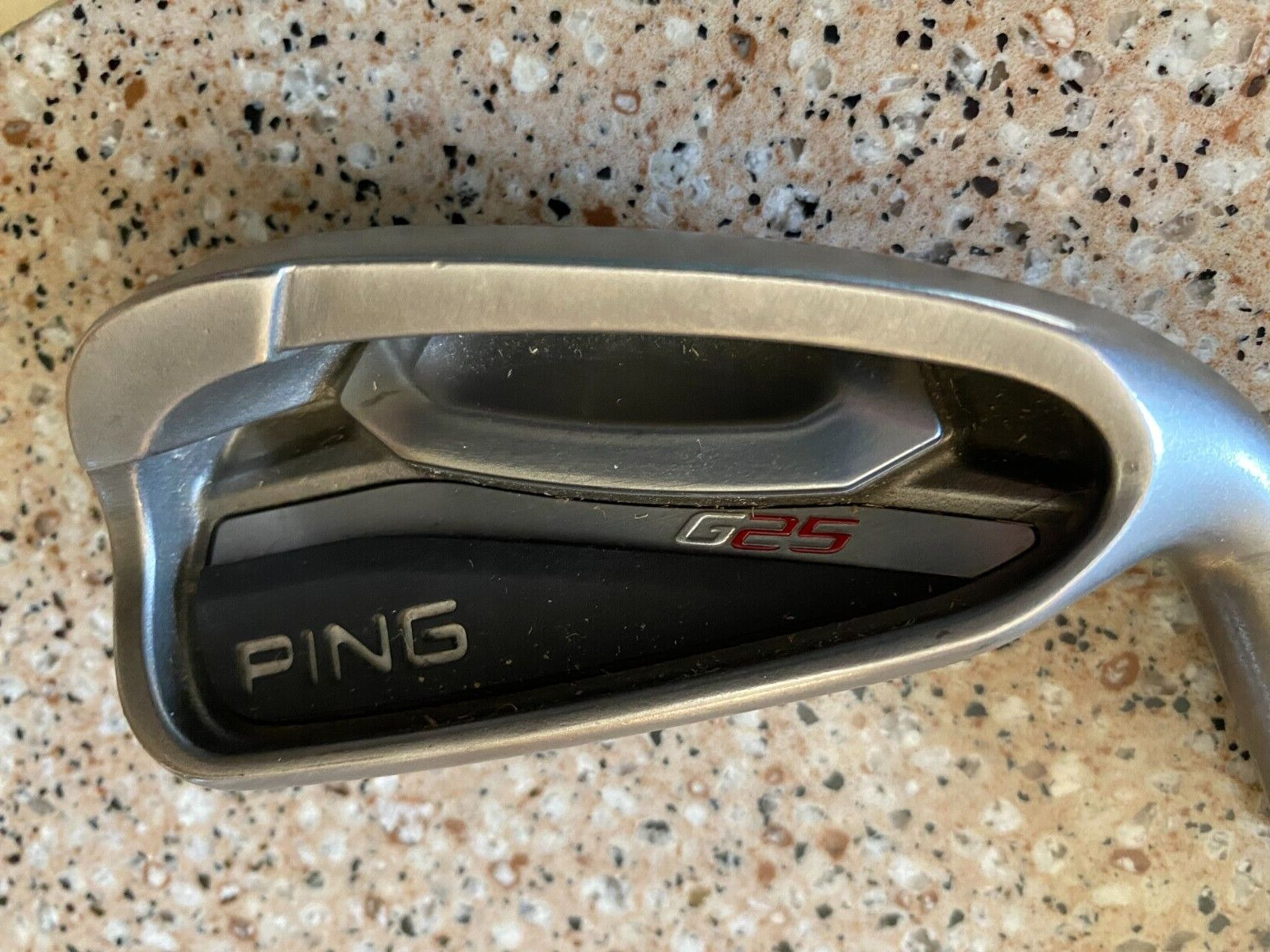 PING G 25 4 iron, white dot, +1 length, stiff shaft, mid-size grip