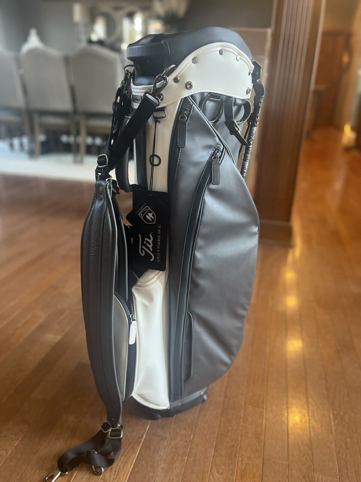 NIB Titleist Golf LinksLegend Members Stand Bag Charcoal White ⛳️