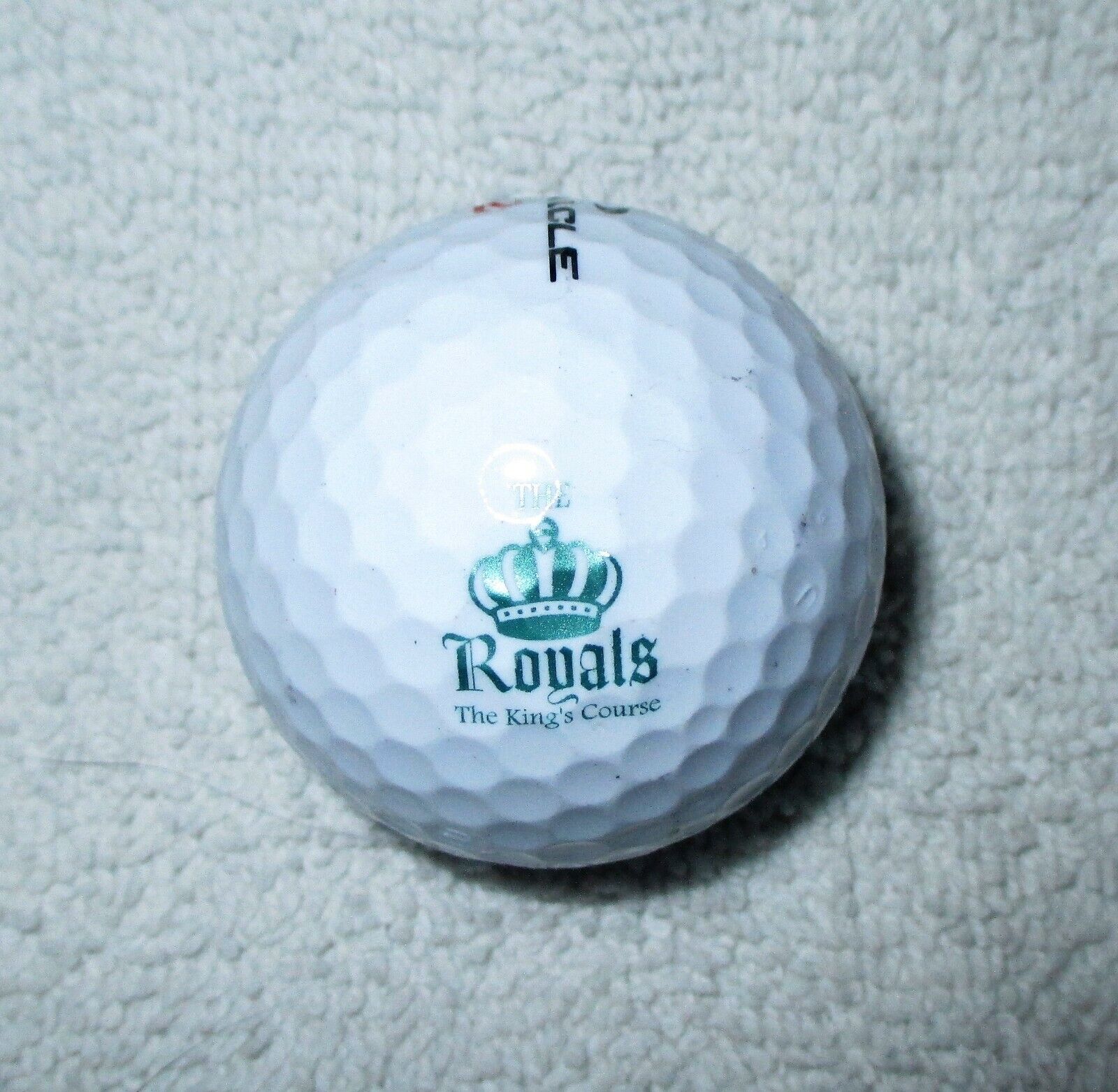 The Royals The King\'s Course Pinnacle Logo Golf Ball 