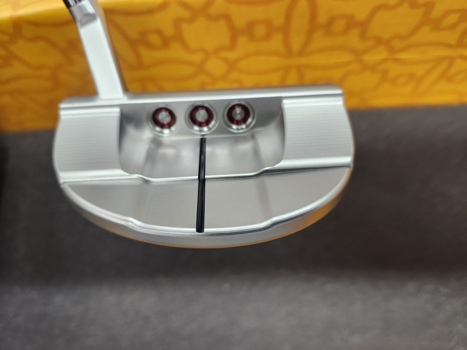 Scotty Cameron Special Select Flowback 5.5 Putter RH Mallet Steel 34in Nice Scotty Cameron Special Select Flowback 5.5 Putter RH Mallet Steel 34in Nice
