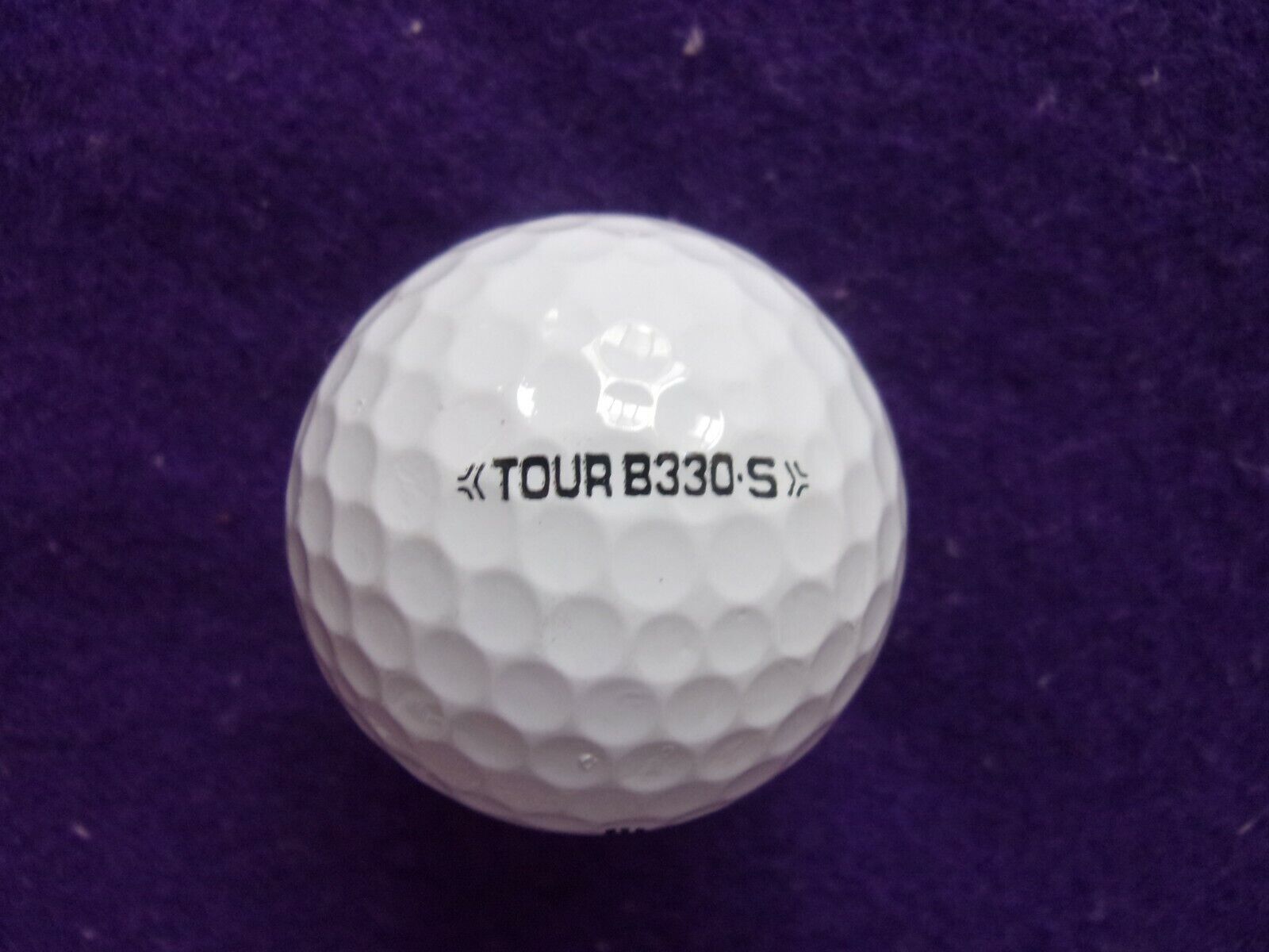 TOUR B330S Logo Golf Ball Bridgestone - USED - Collectible / Souvenir / Logo 