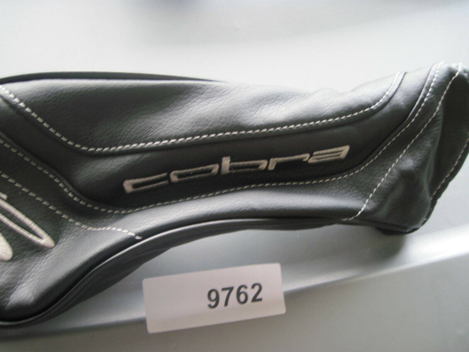 Cobra  -  Hybrid Head Cover  NEW # 9762  **FREE SHIPPING**