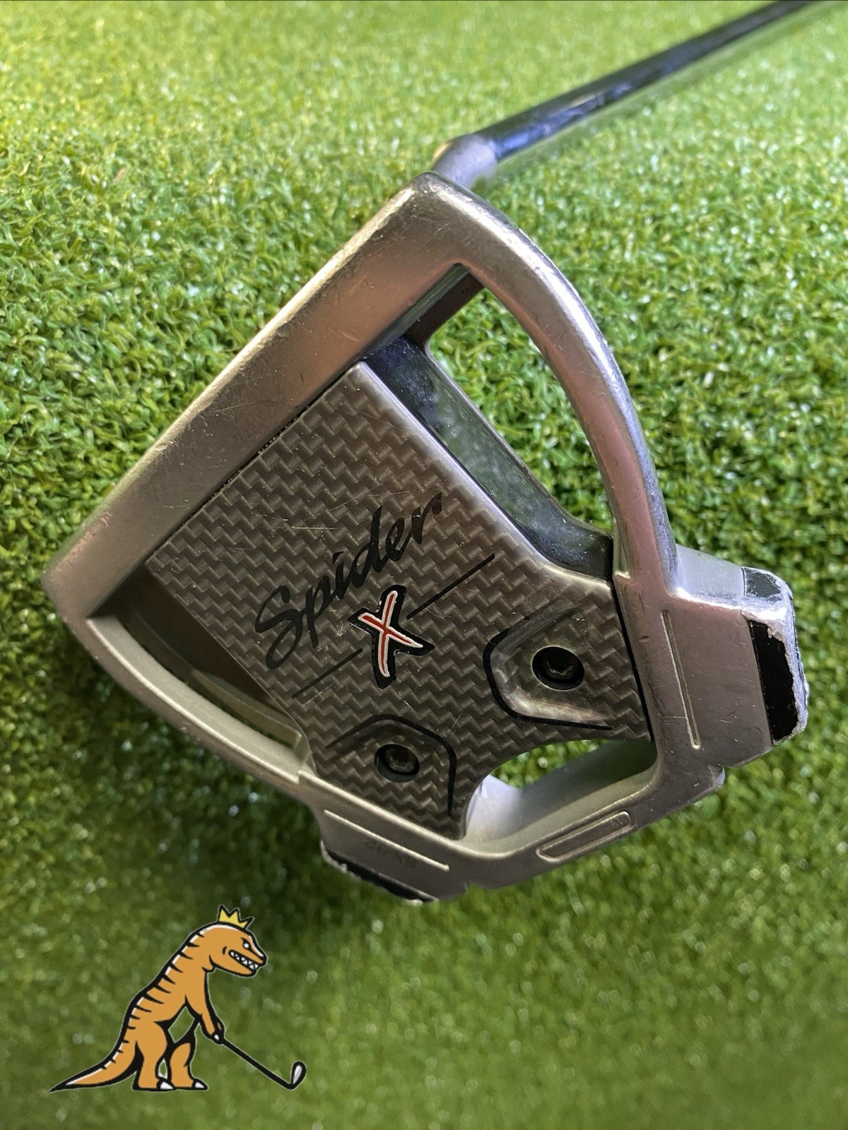 Used RH TaylorMade Spider X Hydroblast Silver 34” Mallet Putter Used RH TaylorMade Spider X Hydroblast Silver 34” Mallet Putter