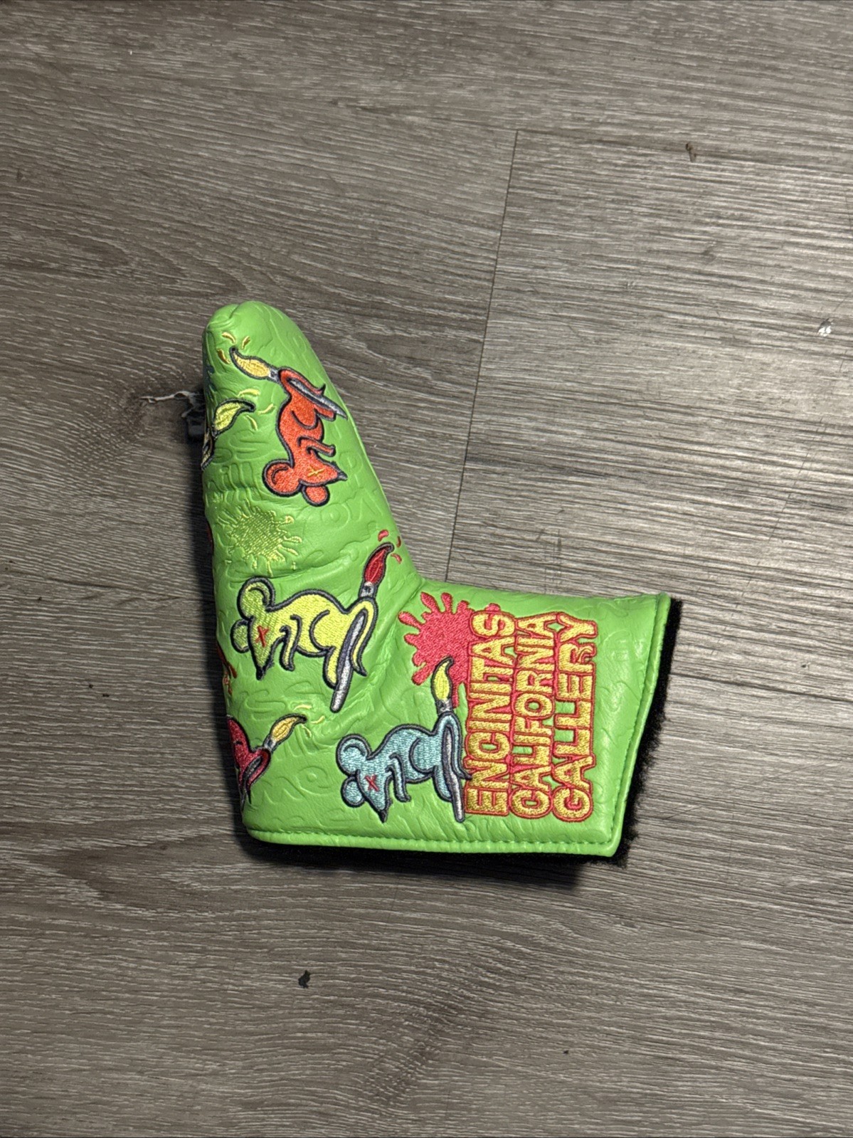 Scotty Cameron Encinitas California Gallery Exclusive - Rat Painter Headcover Scotty Cameron Encinitas California Gallery Exclusive - Rat Painter Headcover