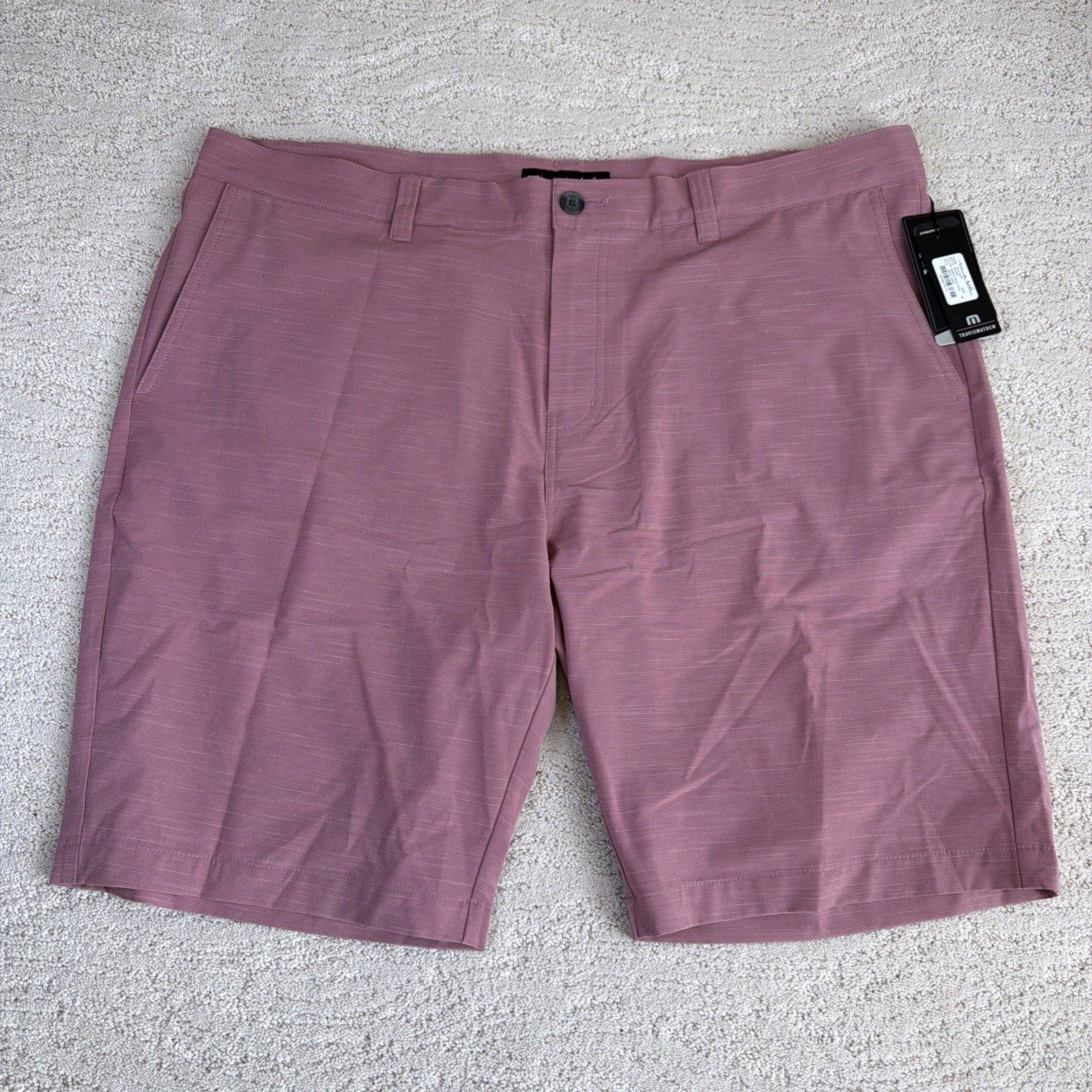Men’s NEW Travis Mathew Size 42 On A Boat Wine Shorts Golf Athletic 10” Inseam