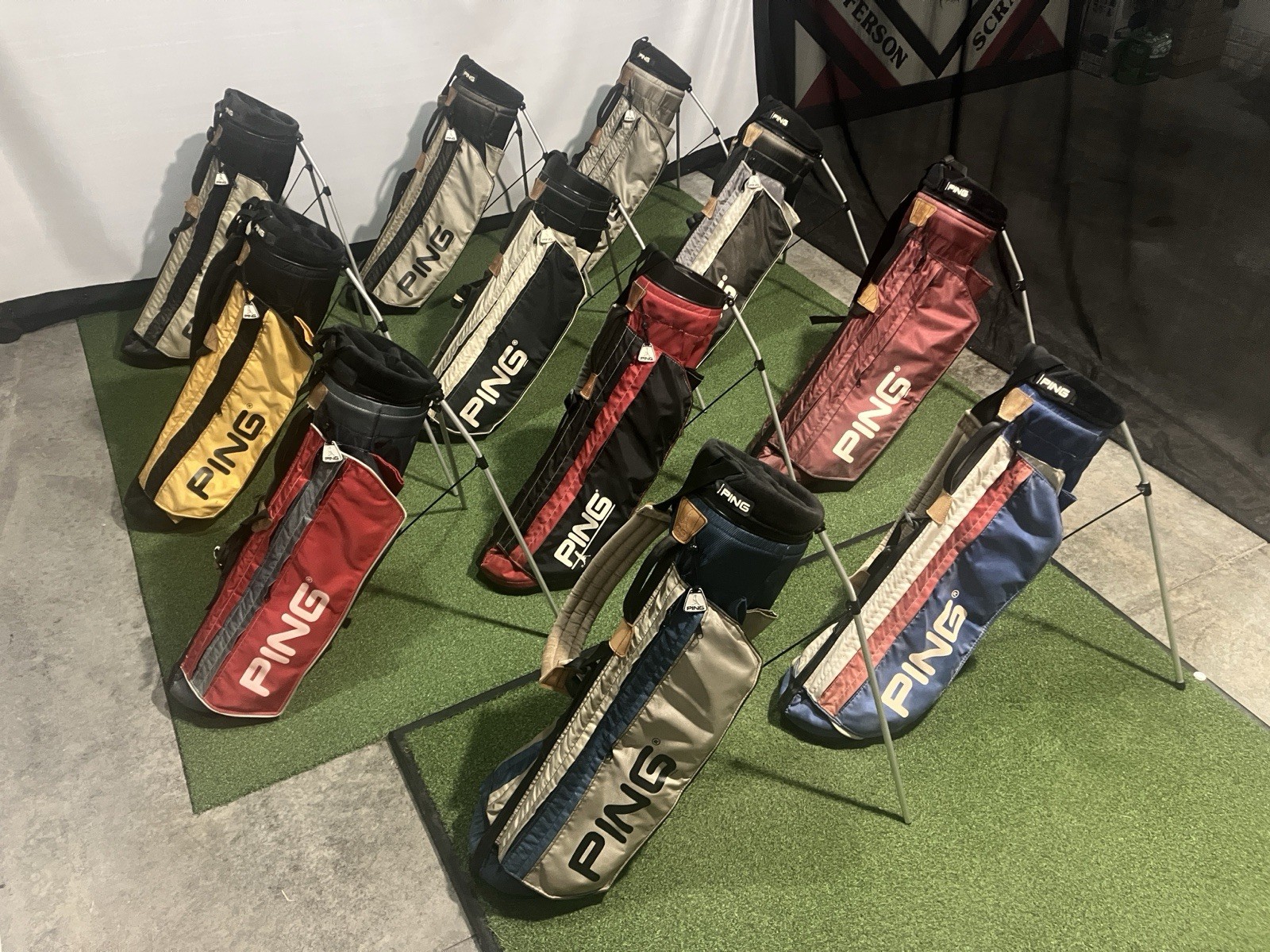 PING Vintage L8 Golf Bag — Lot & Individual Prices Included — Karsten Pingman PING Vintage L8 Golf Bag — Lot & Individual Prices Included — Karsten Pingman