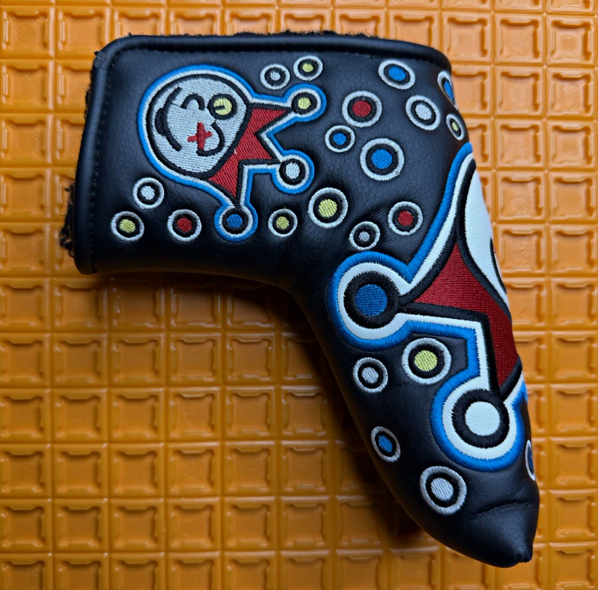 Titlest Scotty\'s Custom Shop Putter Headcover Black/Multicolor 1pc