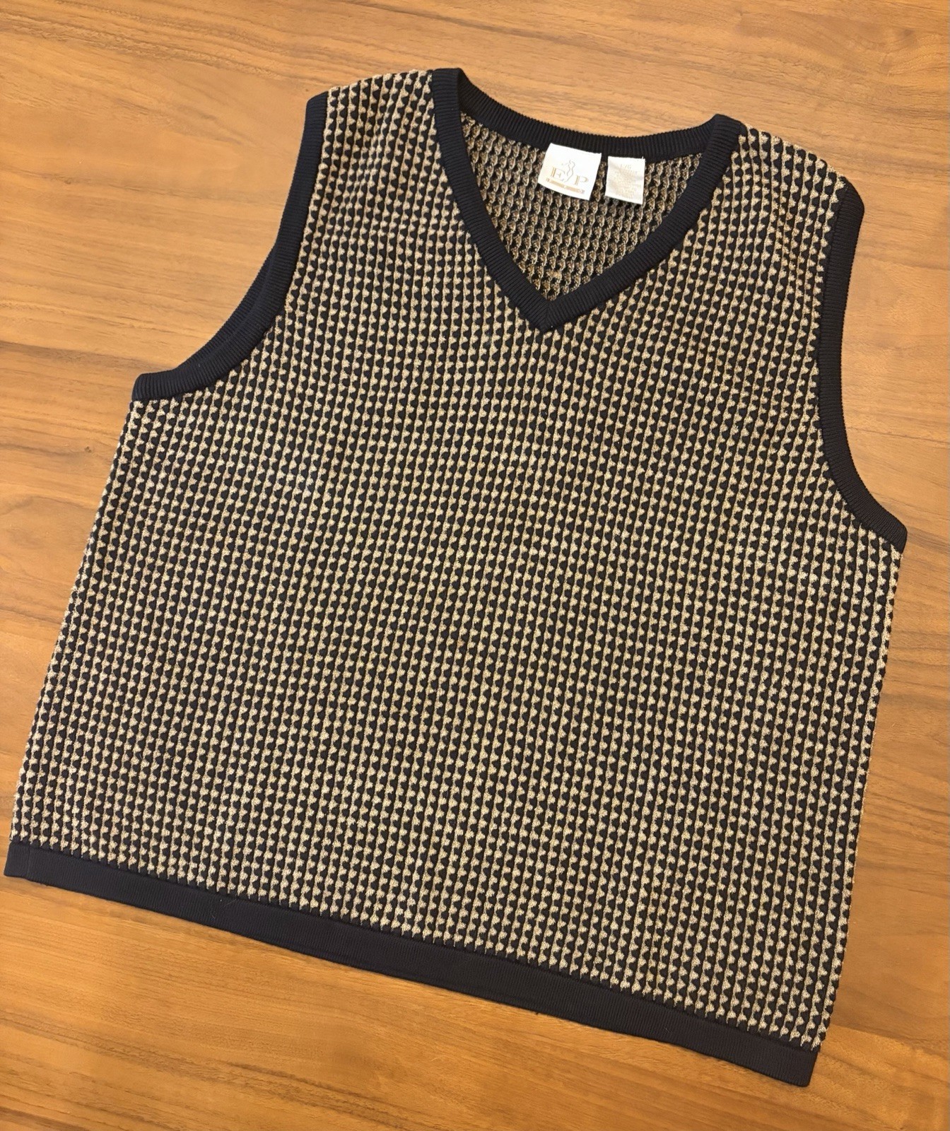 Vintage EP Pro Golf Sweater Vest Womens L Textured Black Gold Cotton Rayon 90s Vintage EP Pro Golf Sweater Vest Womens L Textured Black Gold Cotton Rayon 90s