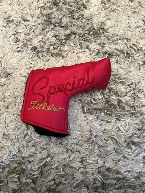 Titleist Scotty Cameron Head Cover 2020 Special Select Mid Mallet Putter Red Gol Titleist Scotty Cameron Head Cover 2020 Special Select Mid Mallet Putter Red Gol