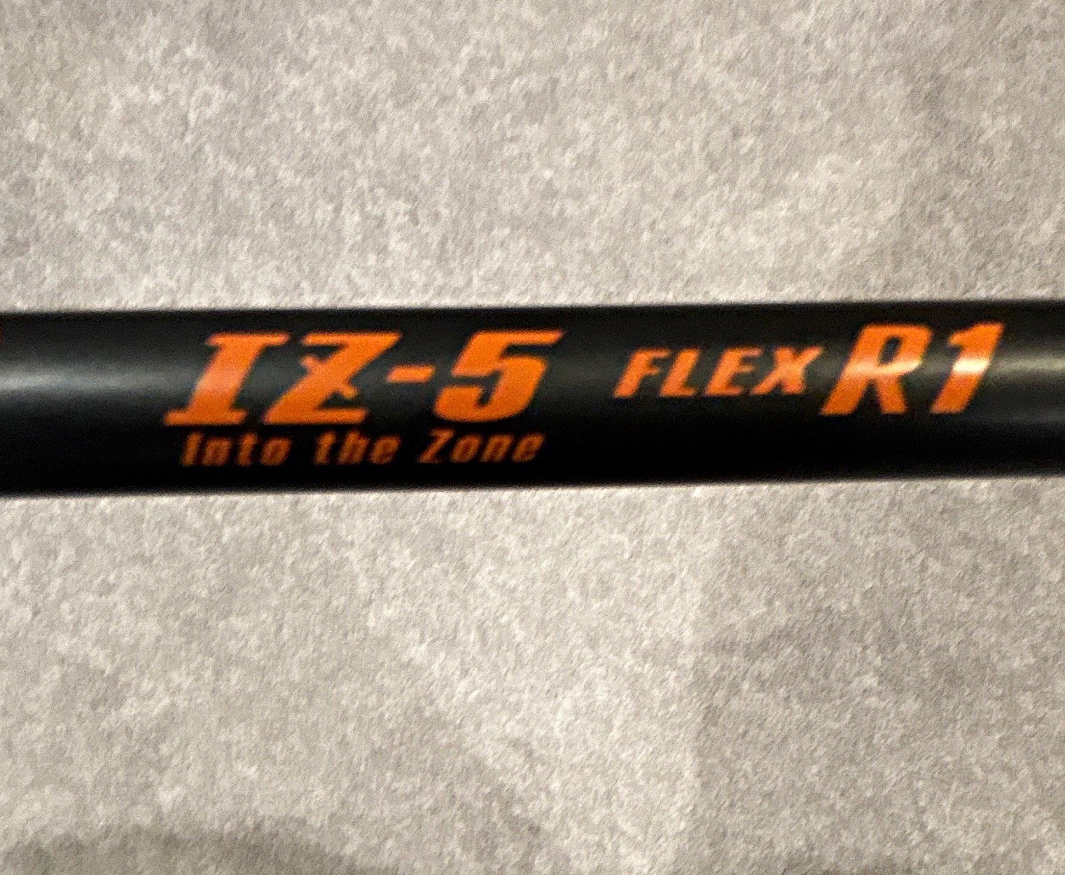 Graphite Design Tour AD IZ-5 R1 40.5 inches Graphite Design Tour AD IZ-5 R1 40.5 inches