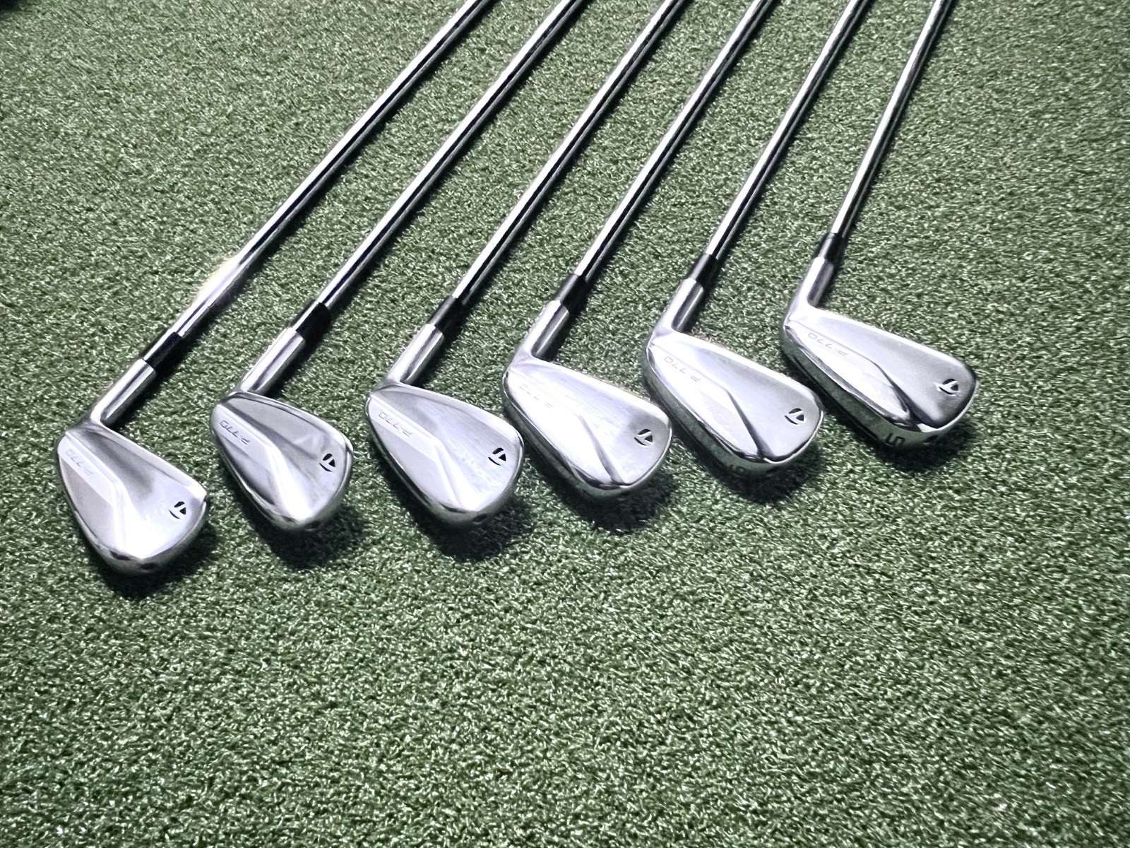 2020 TaylorMade P770 Iron Set 4-9 6 Clubs Stiff Steel Shafts Right-Handed