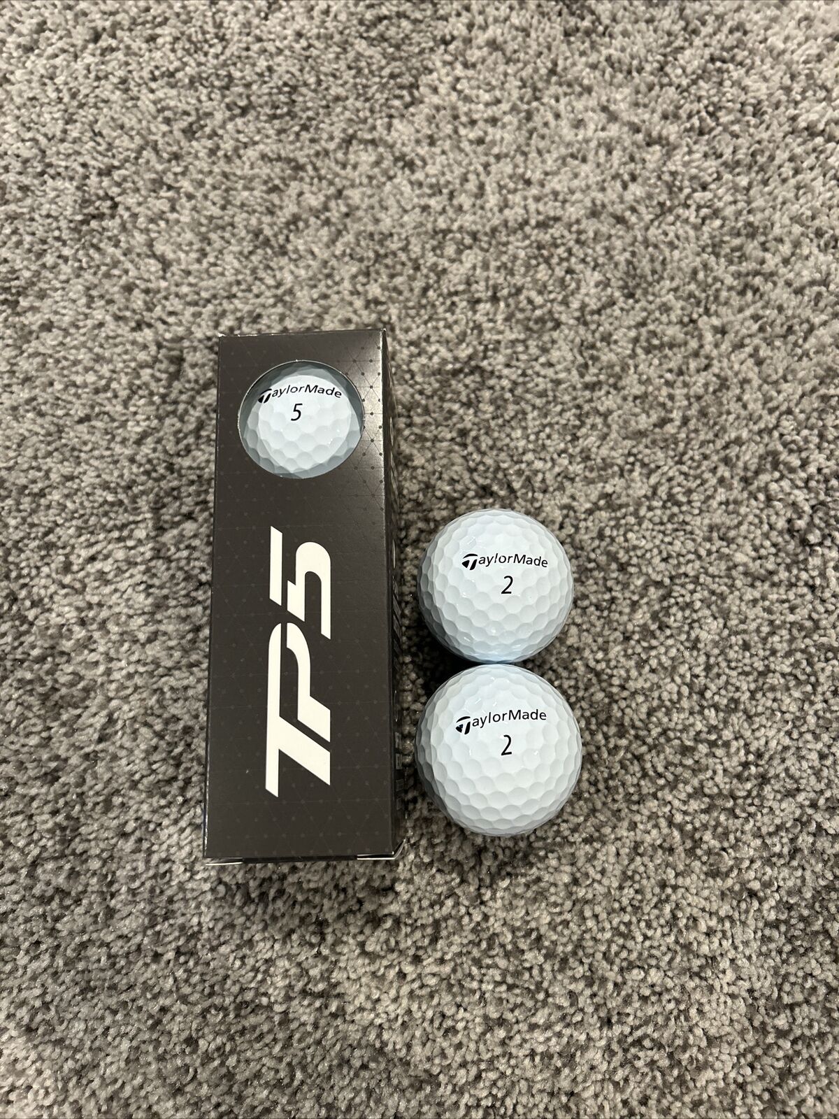 taylormade tp5 golf balls new 3 pack