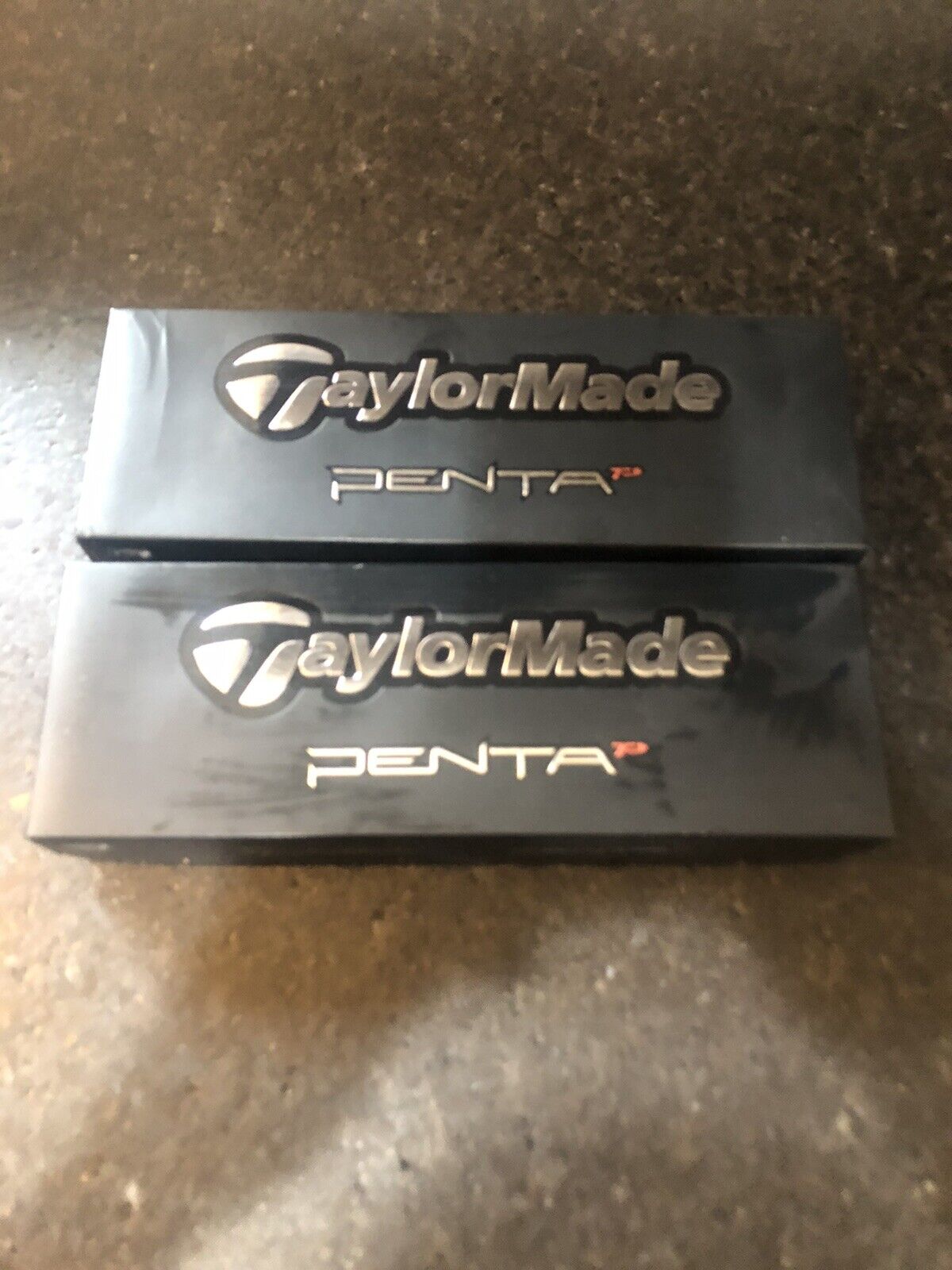 TaylorMade Penta TP Golf Balls (24 Golf Balls)