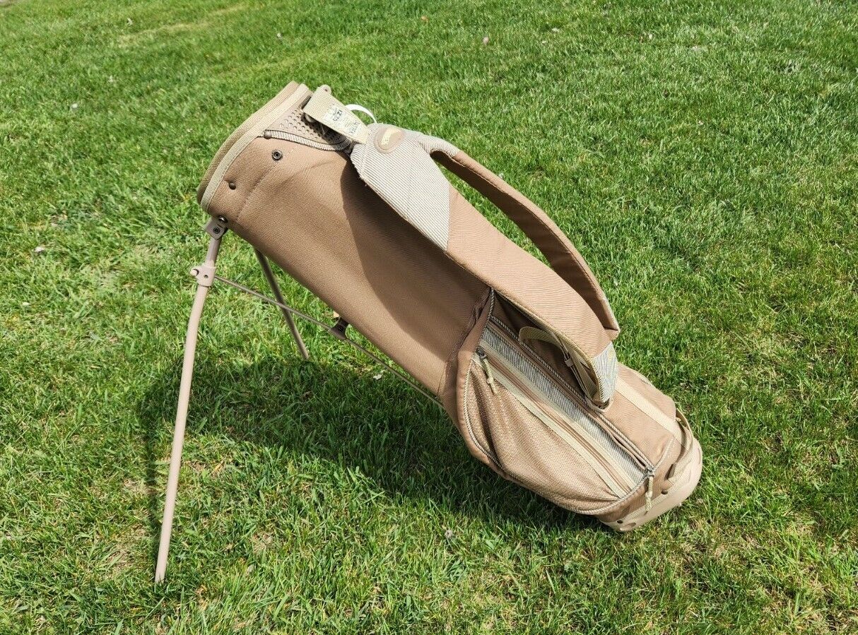  DATREK QUIVER TECH Stand Golf Bag / 4 Way Divide / Tan / With Raincover